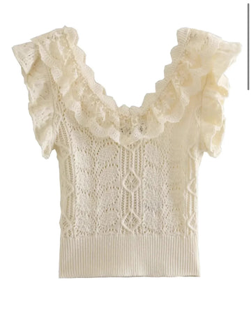 Felicia Vee neck knit top