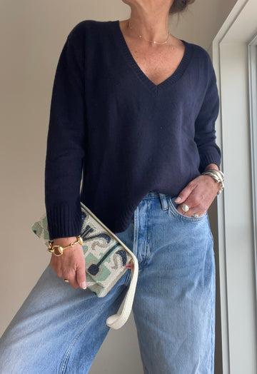 Flynn Cashmere V-Neck Sweater Navy