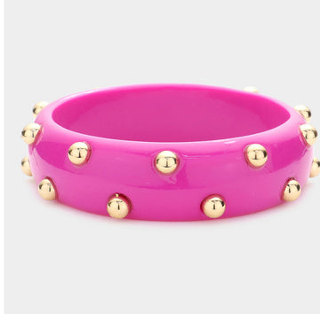 Calypso candy pink acrylic & gold bangle bracelet