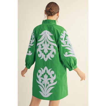 Baroque Bloom Applique Shift Dress In Kelly Green