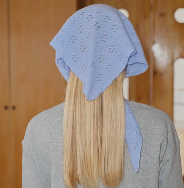 100% wool Triangle scarf