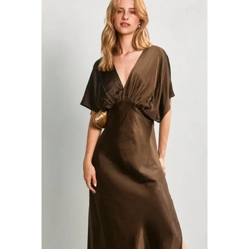 Beatrice Bat Wing Sleeve Satin Dress in Chocolate