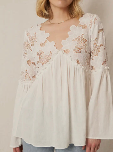 Lina lace blouse