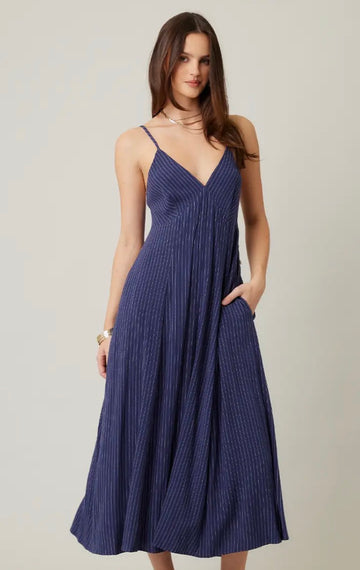Oceanside Linen Festival Dress in Navy