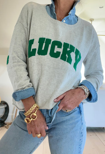 LUCKY  🍀 sweater