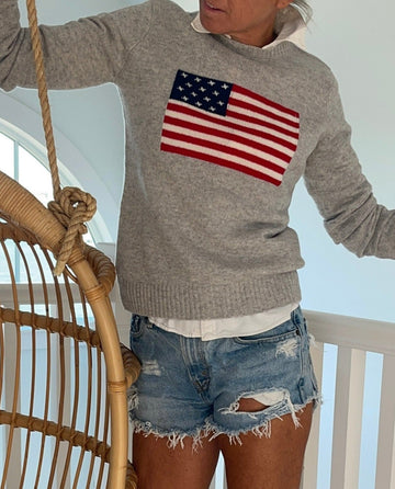 100% Cashmere Classic Flag Sweater In Gray